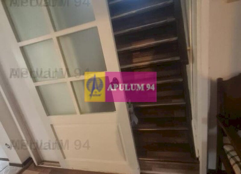 De vanzare apartament in vila - Sinaia